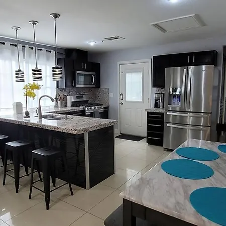 K - Fully Remodeled And Professionally Decorated Las Vegas Exterior foto